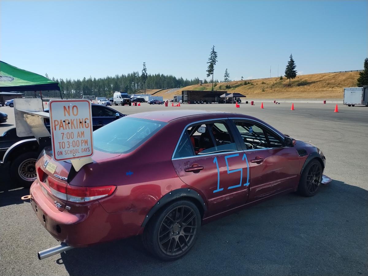 The Honda Accordian sitting at The Ridge Motorsports park with it's iconic "NO PARKING" wing end plates.